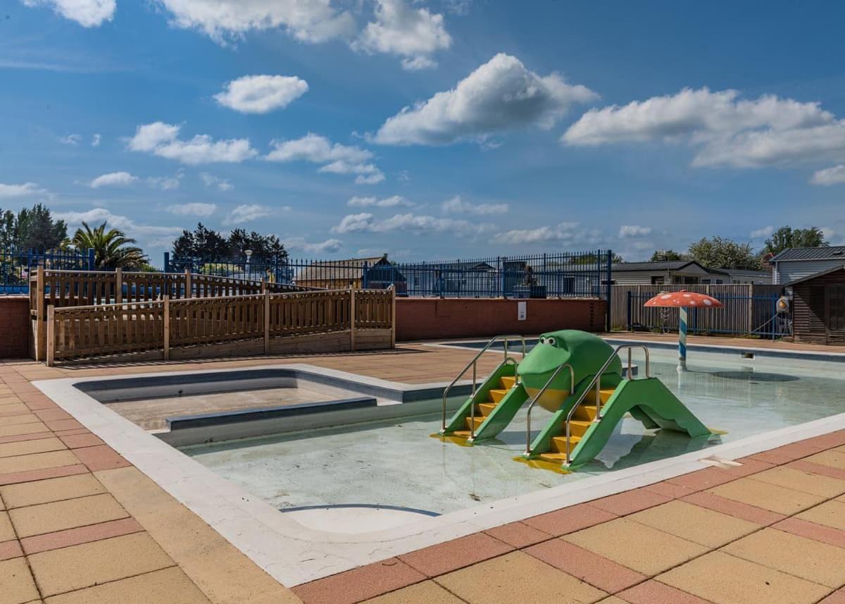 Riverside Caravan Holiday Park Bognor Regis Exteriér fotografie